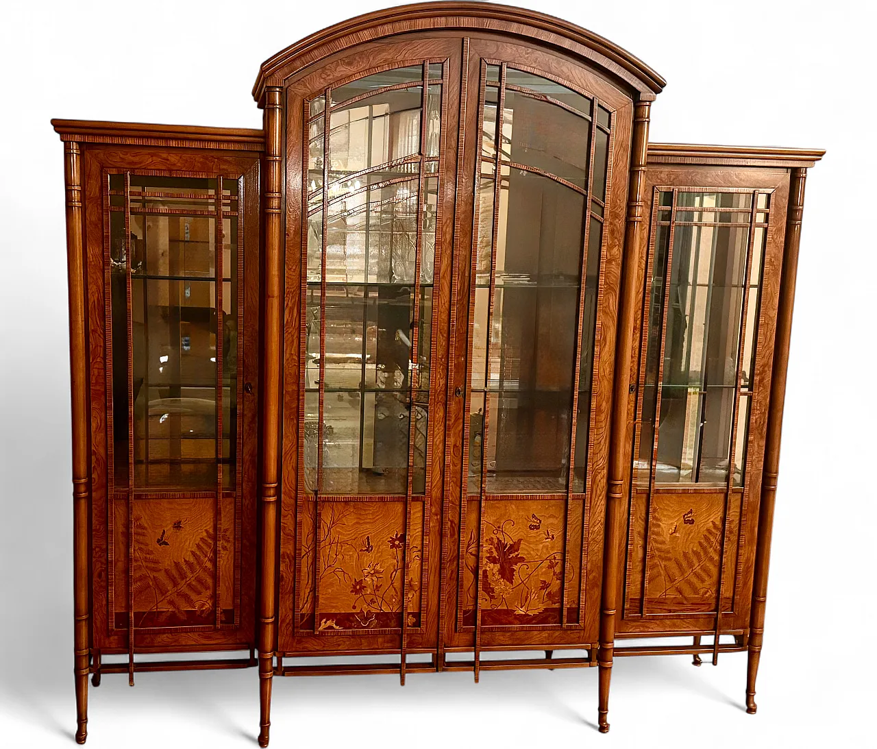 Carpanelli Design glass cabinet in briar wood, 1980s 10