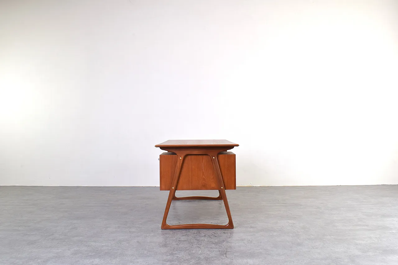 Scrivania esecutiva in teak di Svend Åge Madsen per H.P. Hansen, anni '60. 8