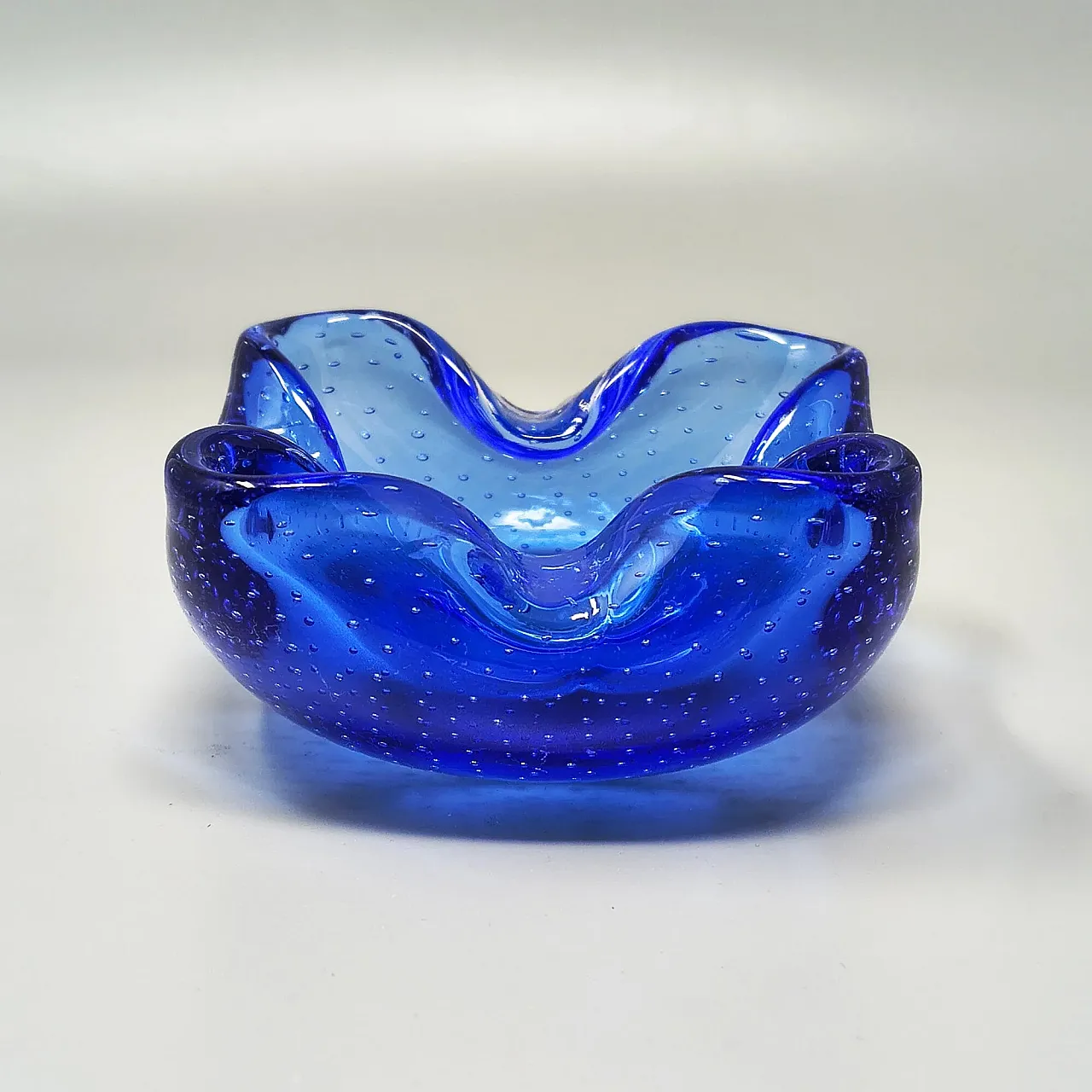 Mid-century ashtray in Bullicante Murano glass by Flavio Poli, 1960s 2