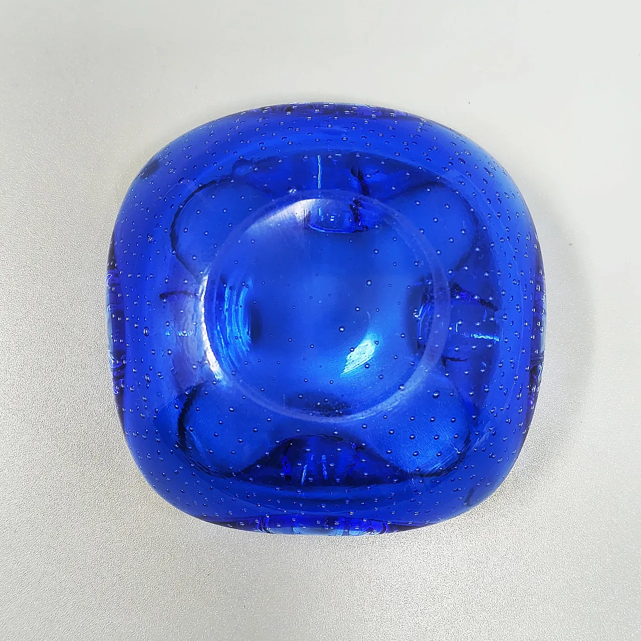 Mid-century ashtray in Bullicante Murano glass by Flavio Poli, 1960s 6