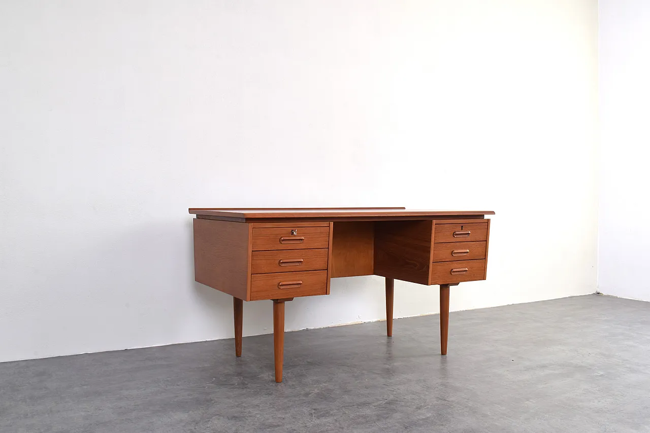Mid-Century Danish Teak Executive Desk, 1960s 10