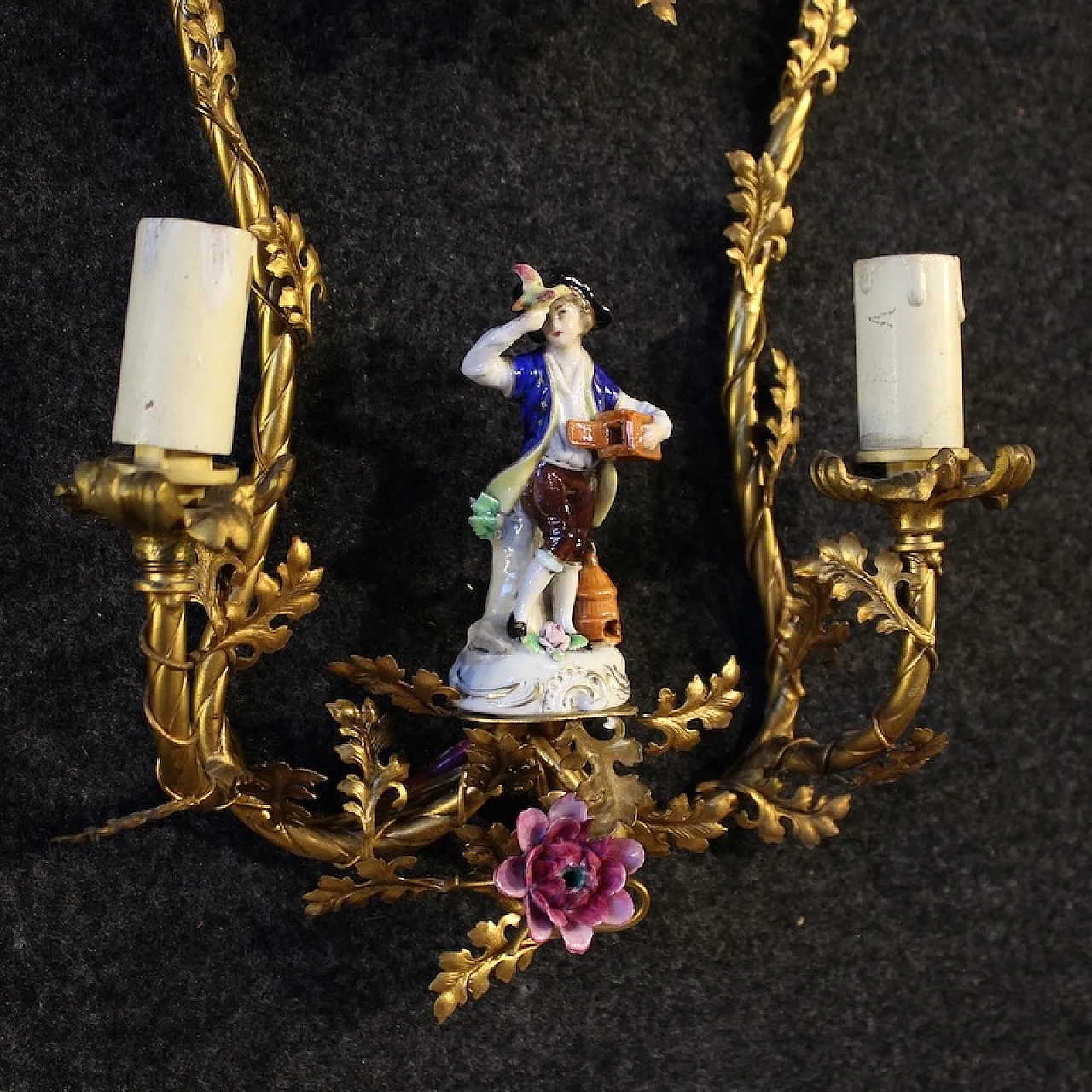 Pair of German wall lights with ceramic decorations, 20th century 5