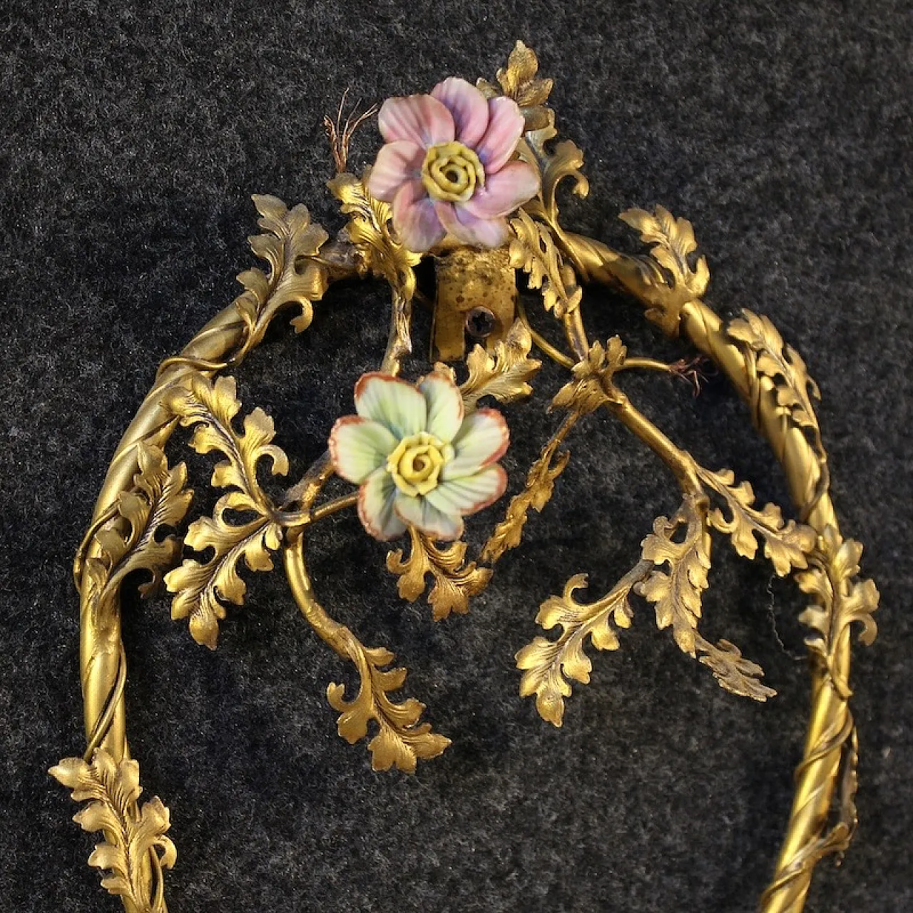 Pair of German wall lights with ceramic decorations, 20th century 7