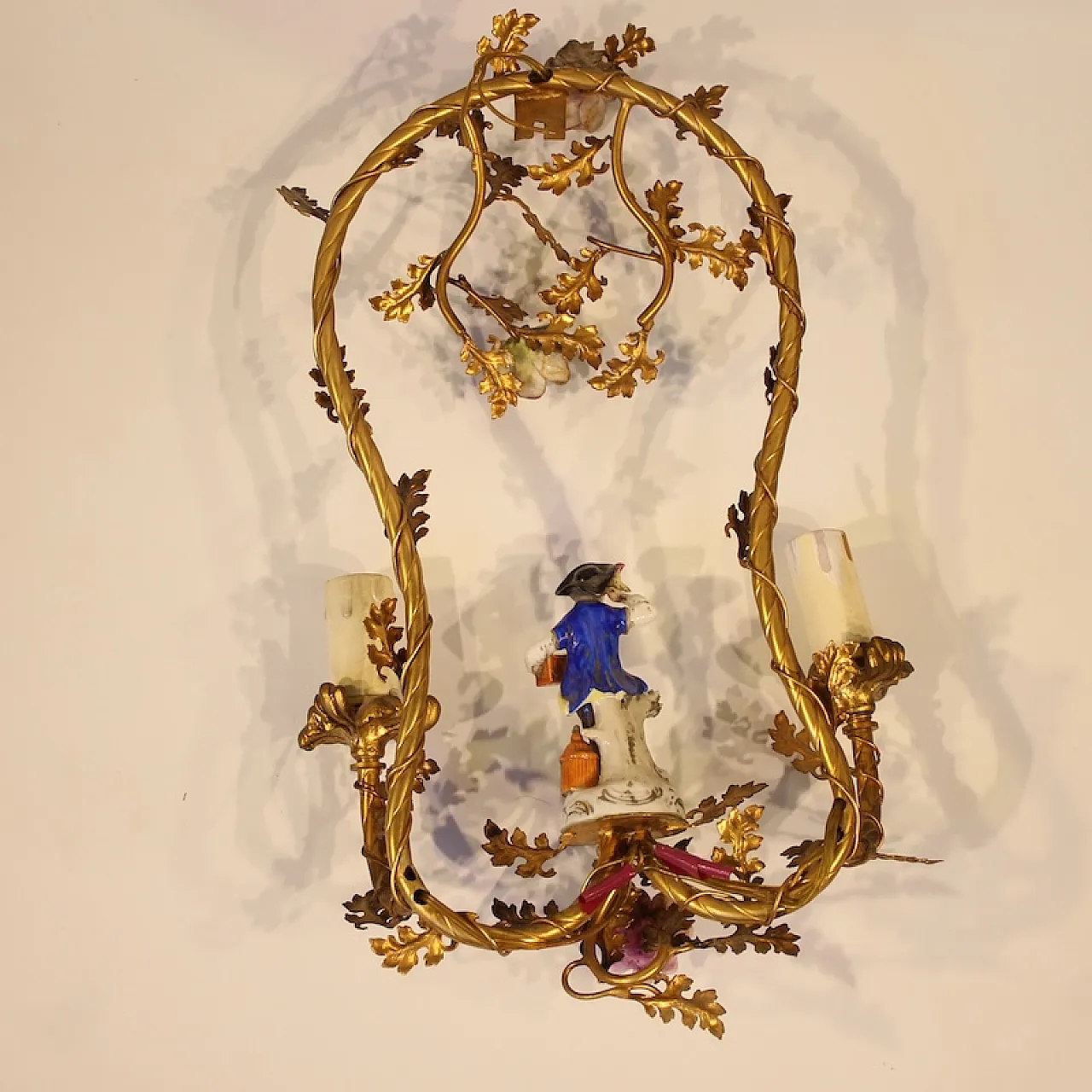 Pair of German wall lights with ceramic decorations, 20th century 8