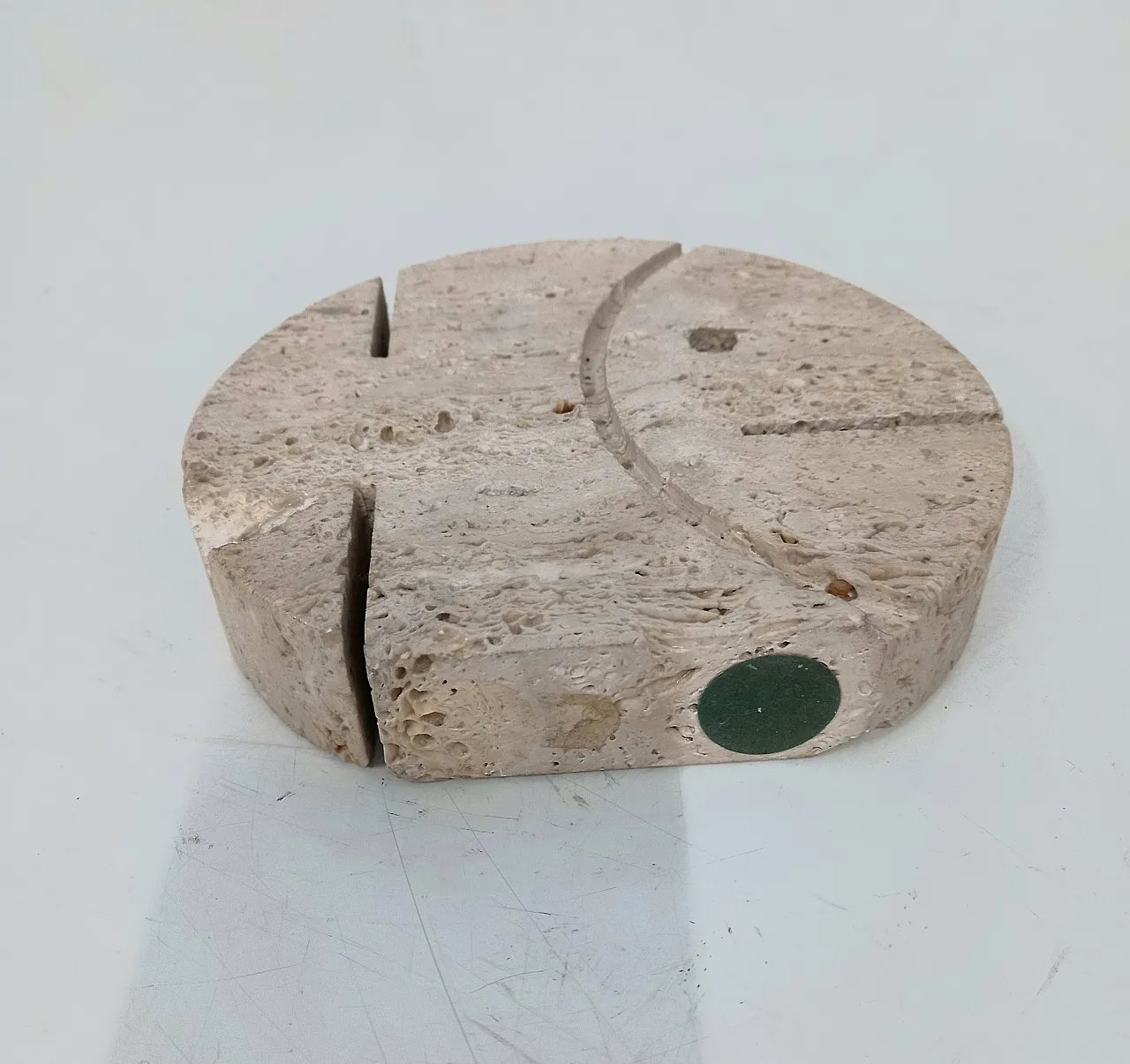 Scultura Pesce in travertino produzione Fratelli Mannelli 4