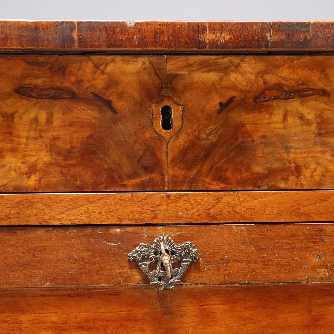 Secretaire in mogano e piuma di mogano, '800 6