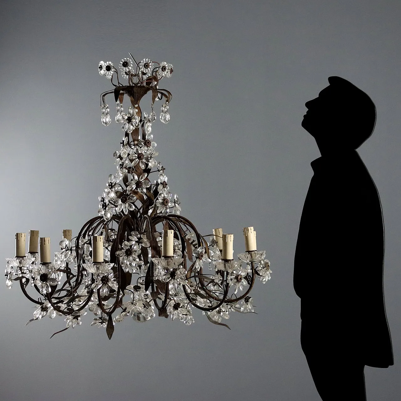 Lampadario in ferro e lamierino, '900 2