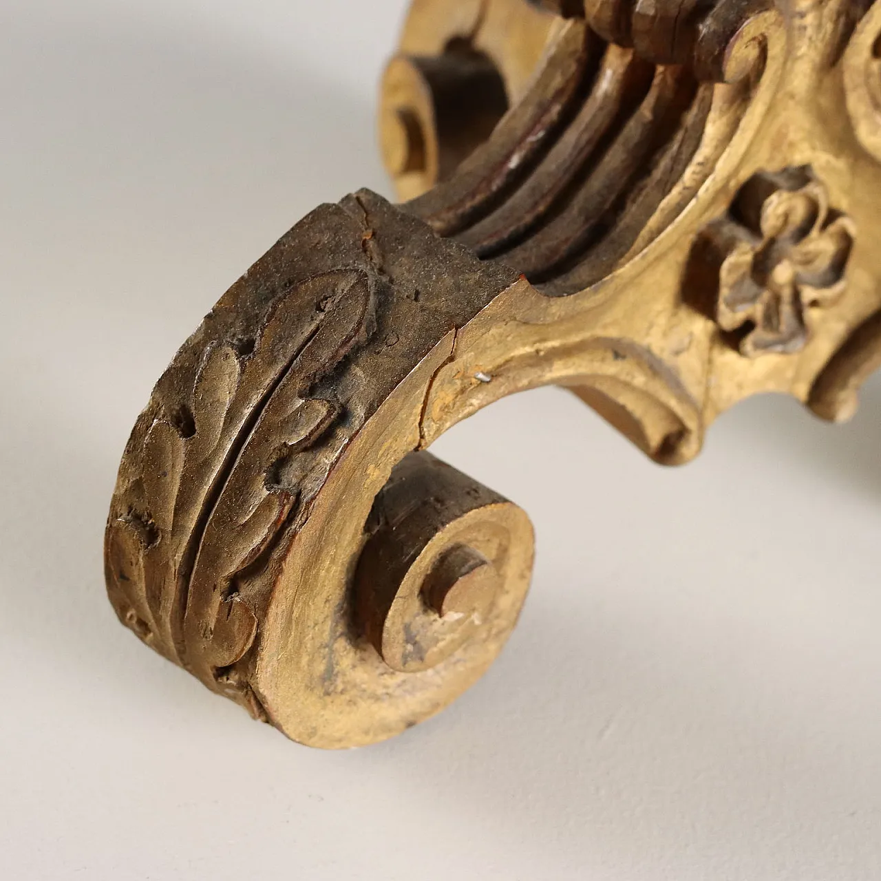 Seven-branched candelabra in gilded wood, 20th century 7