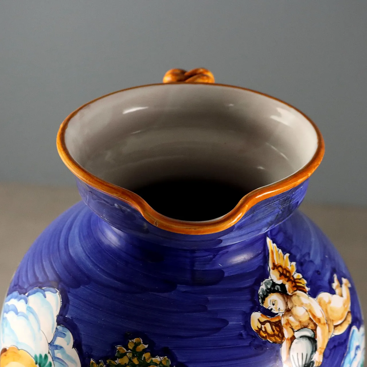 Anfora in maiolica, Manifattura Taccini, '900 4