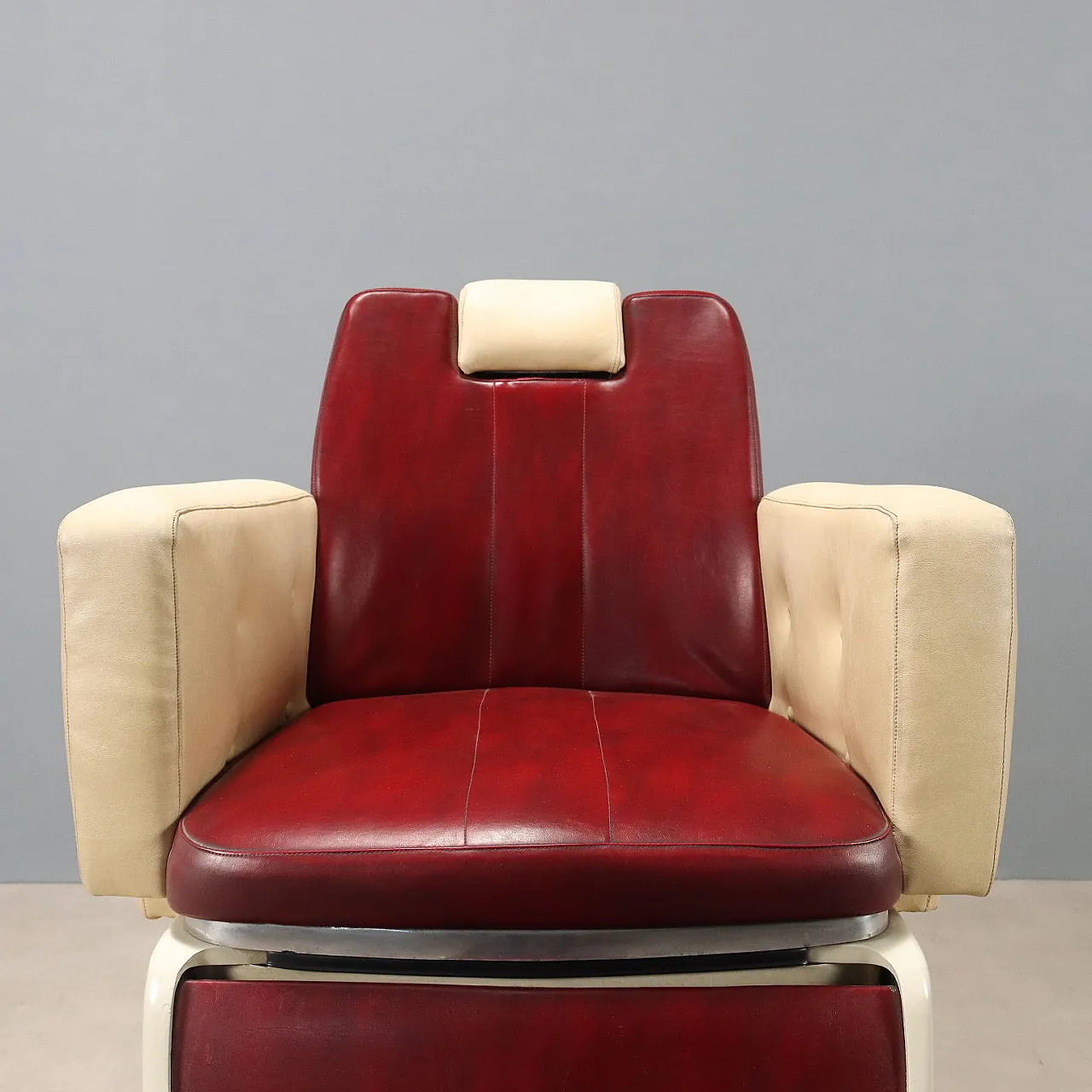 Barber's chair, 1960s 6