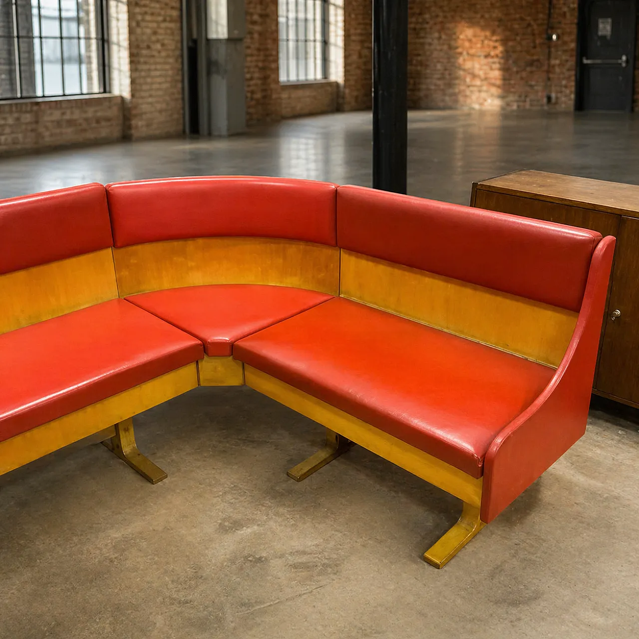 Mid-Century Ludvík Volák bench with 2 chairs, 1970s 25