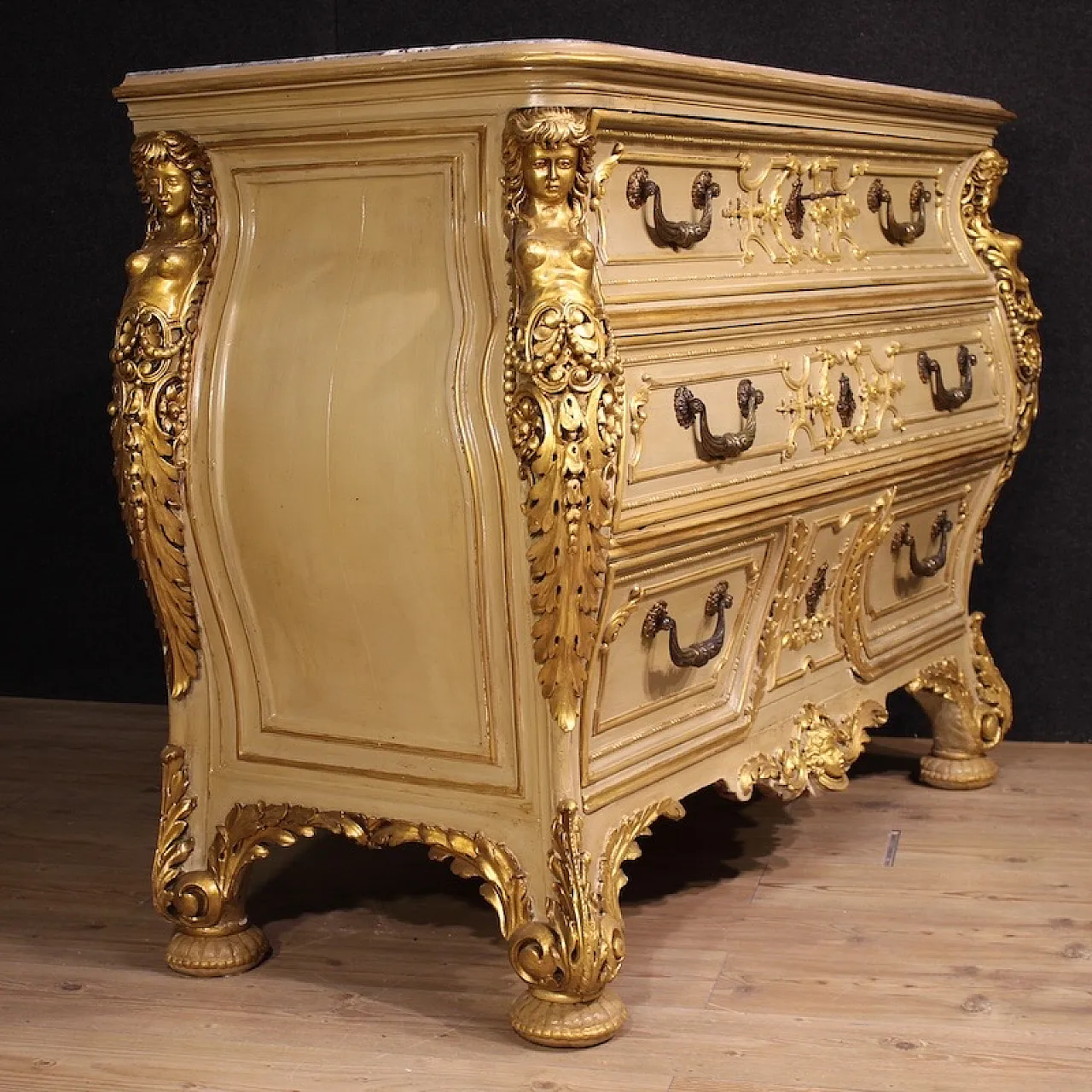 Lacquered and gilded chest of drawers, 20th century 14