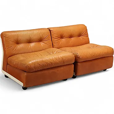 Pair of Amanta armchairs by Mario bellini, 20th century