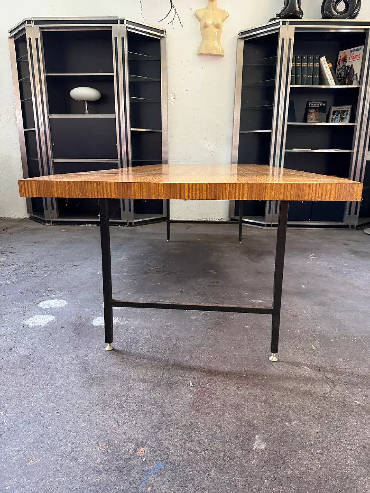 Metal conference table, 20th century 10