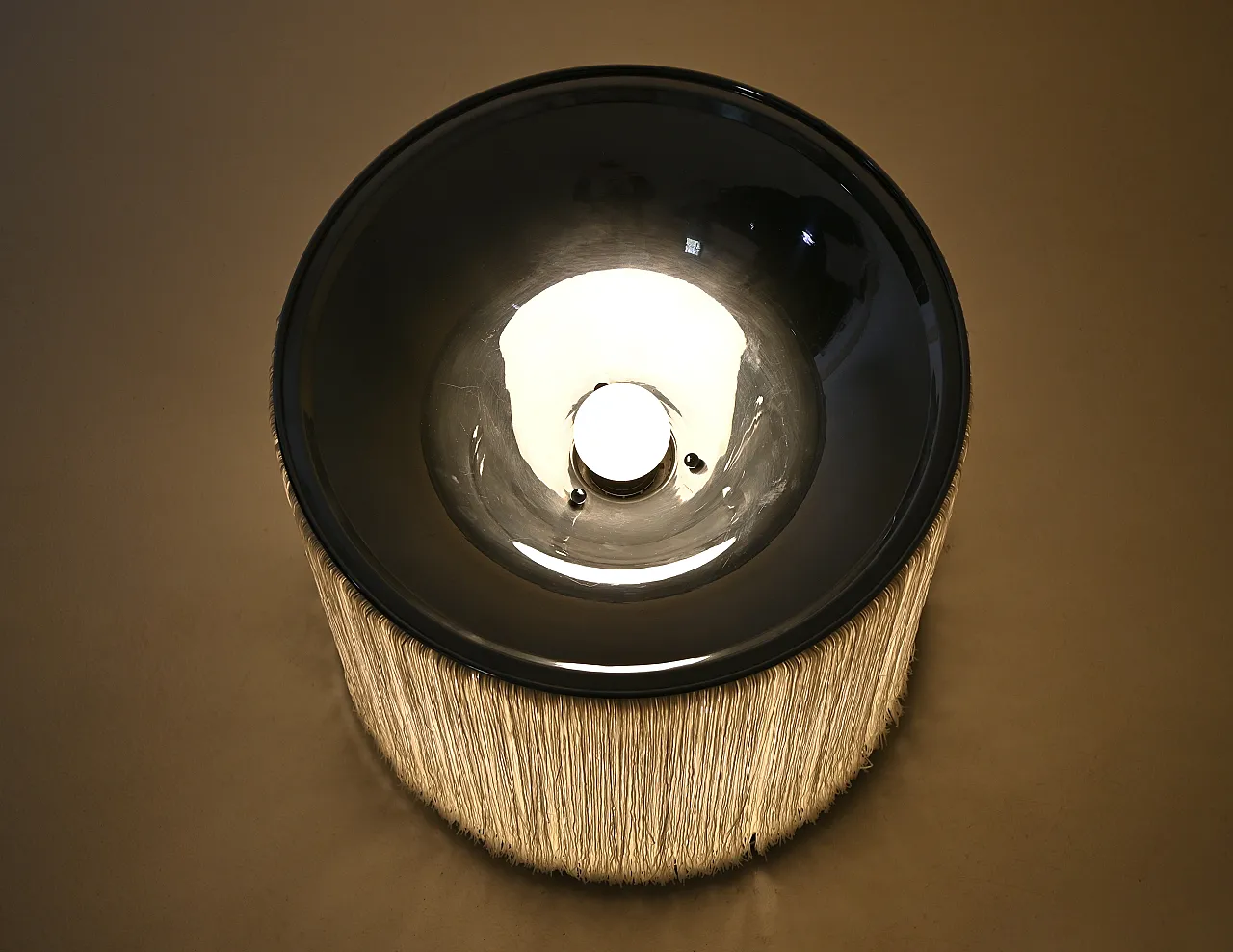 Lampada da tavolo modello 597 di Gianfranco Frattini per Arteluce, anni '60 9