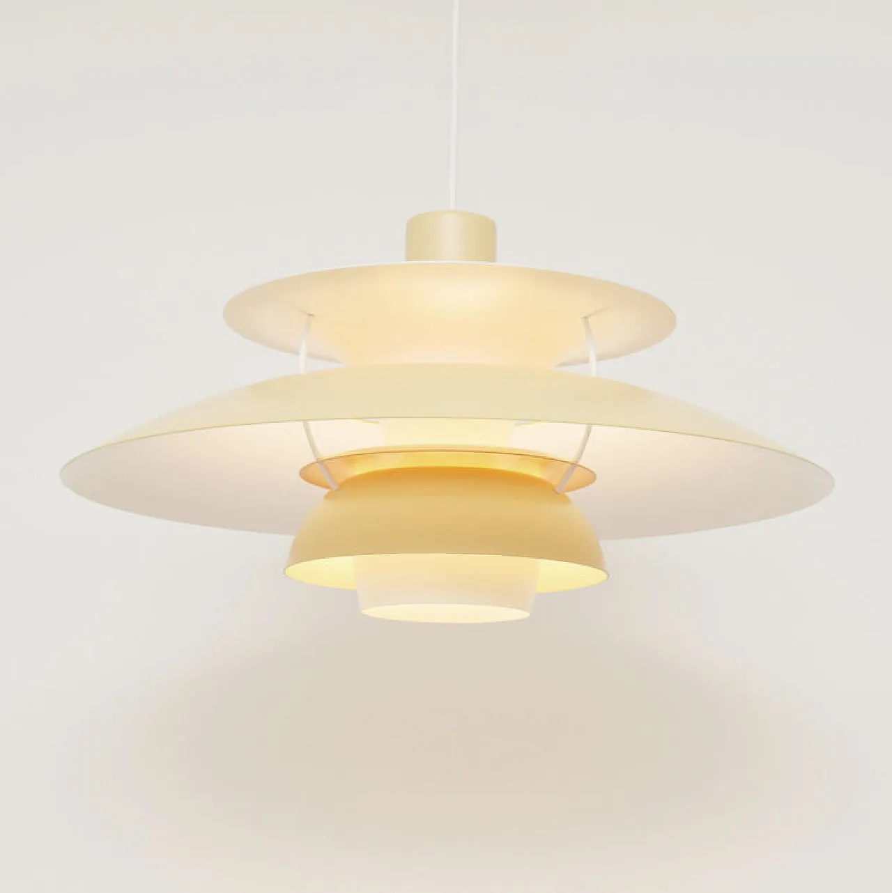 Vanilla PH5 lamp, P. Henningsen for L. Poulsen 5