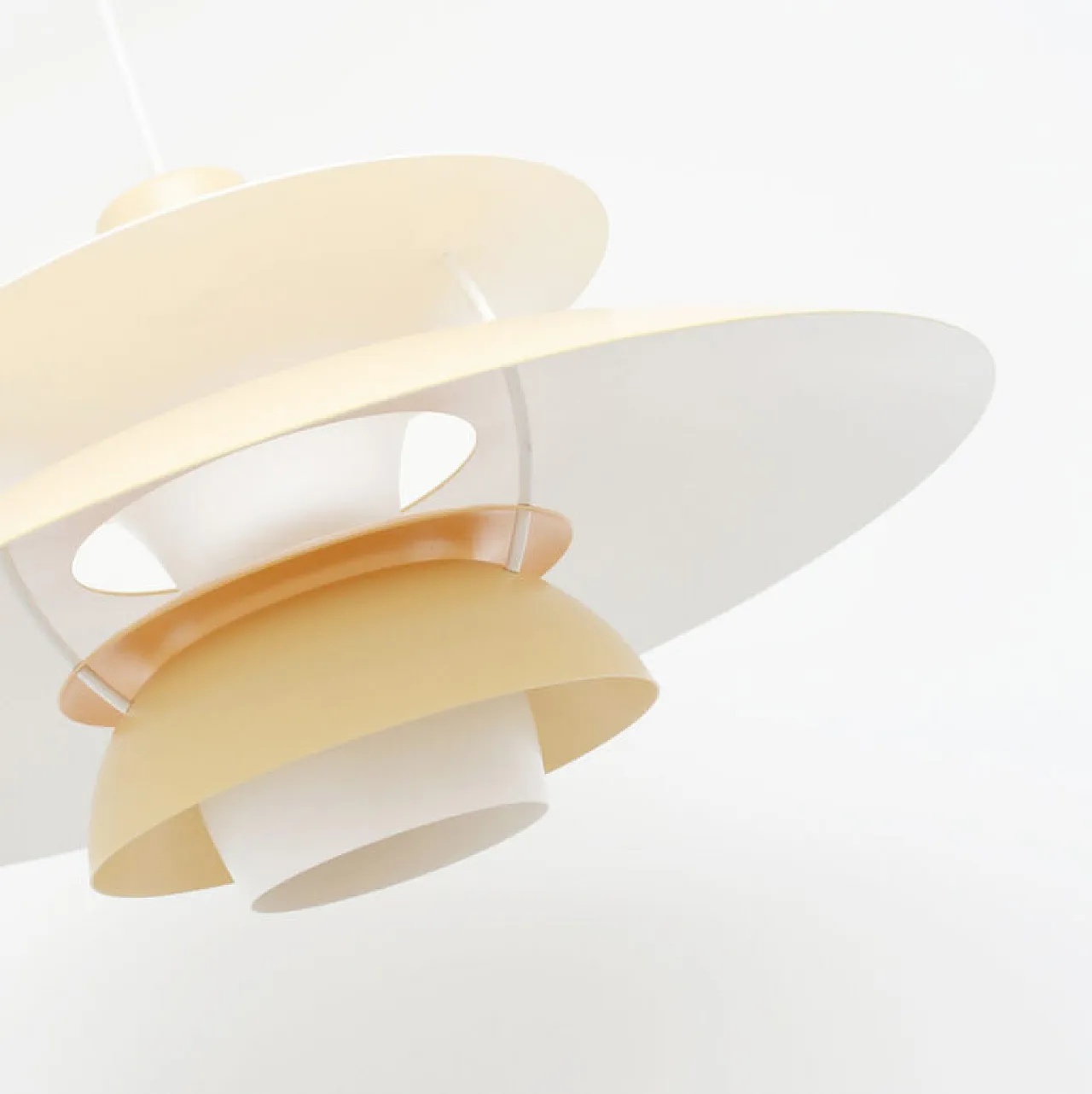 Vanilla PH5 lamp, P. Henningsen for L. Poulsen 9