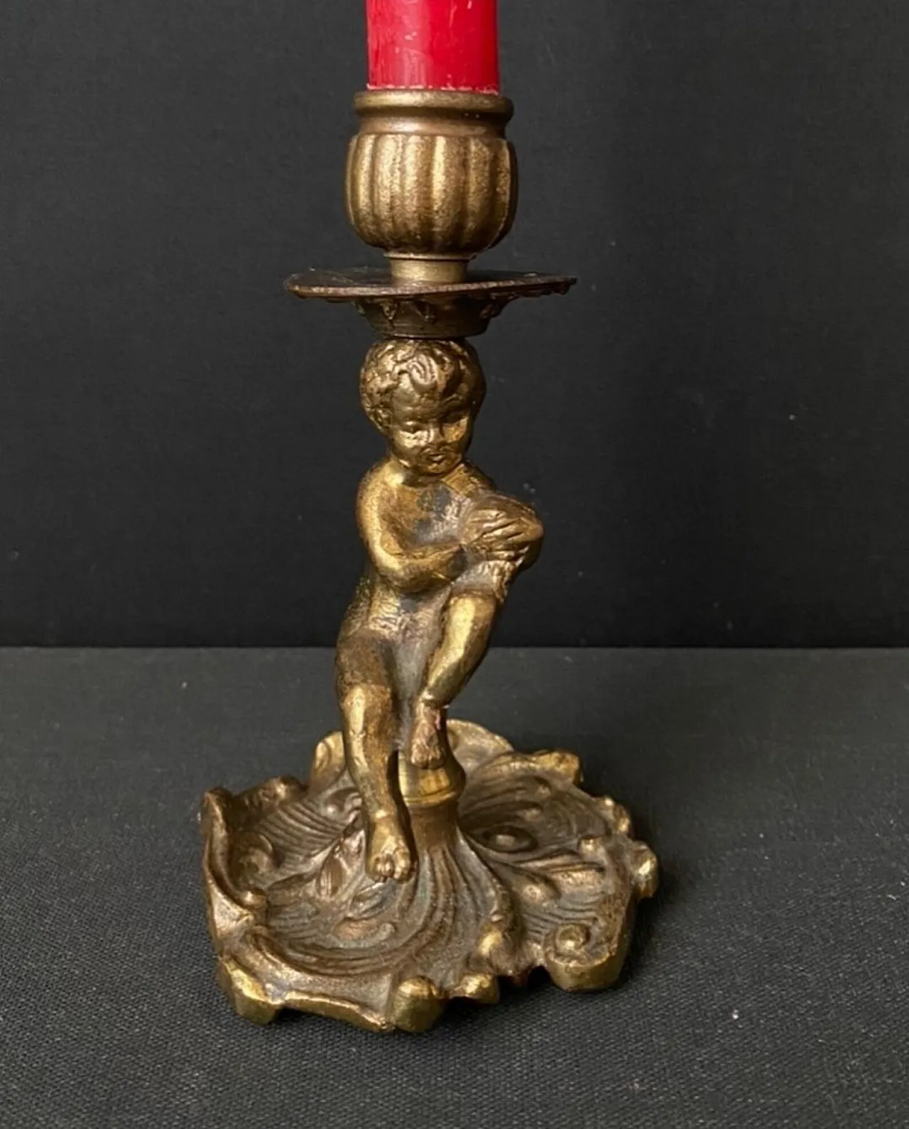 Coppia di candelieri con Putti, anni '60 5