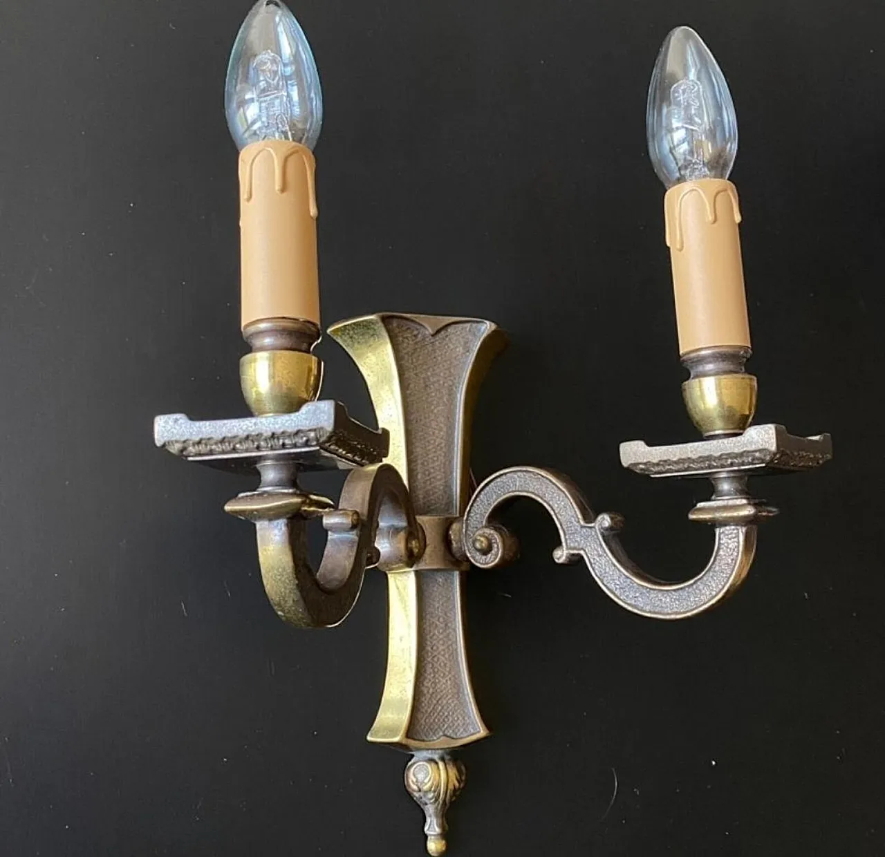 Coppia di applique antiche in bronzo, anni '50 5