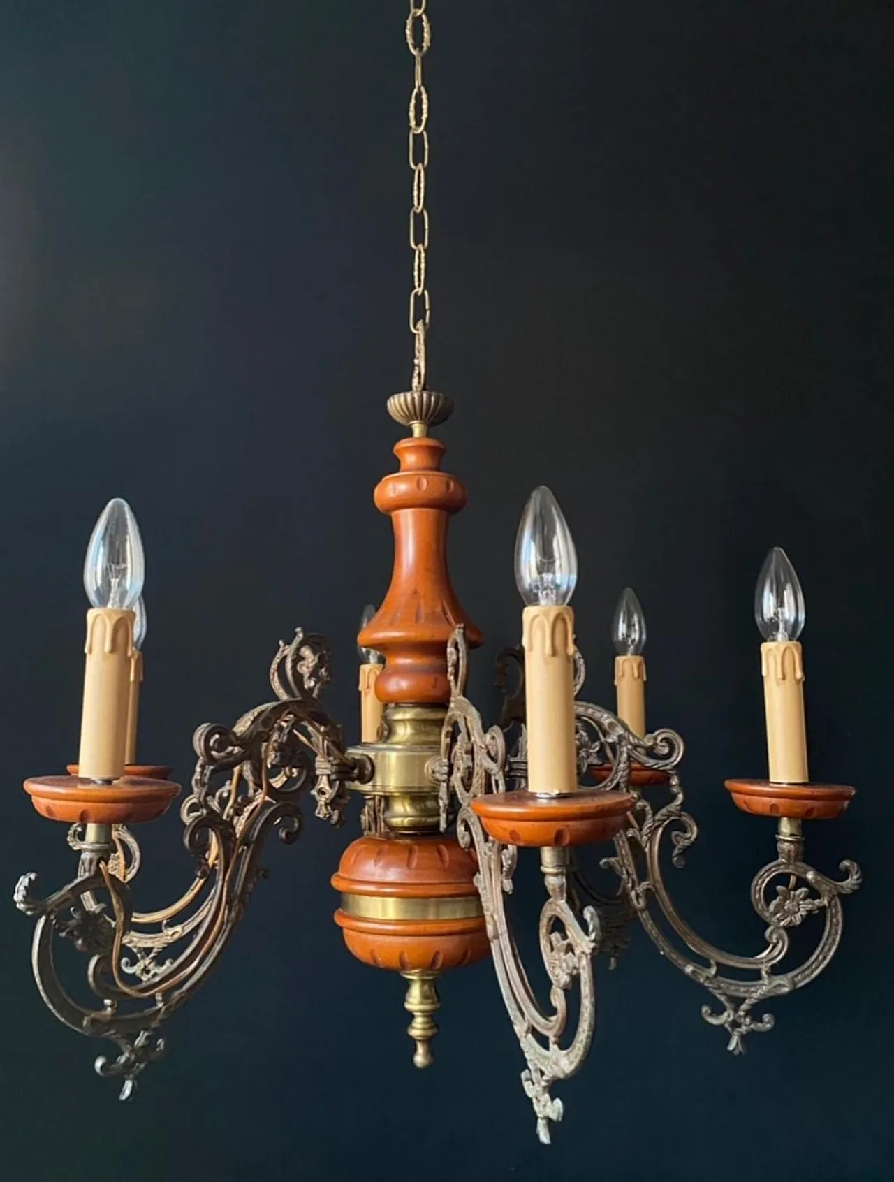 Lampadario in legno e metallo, anni '60 2