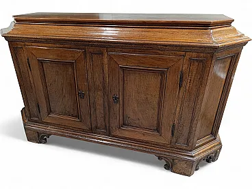 Carved irregular shaper wood sideboard, 19th century