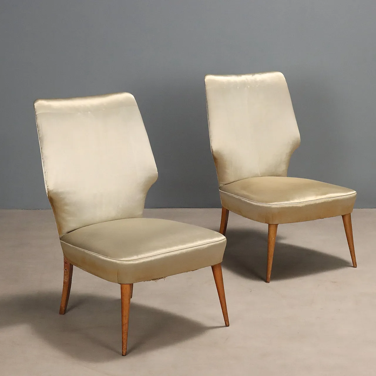 Pair of armchairs in beech wood, 1950s 1