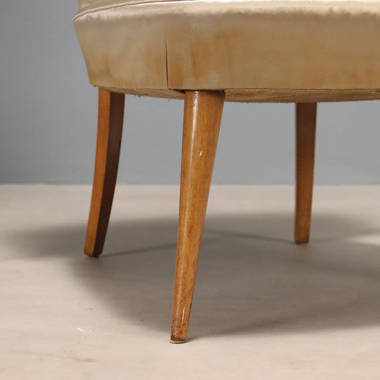 Pair of armchairs in beech wood, 1950s 7