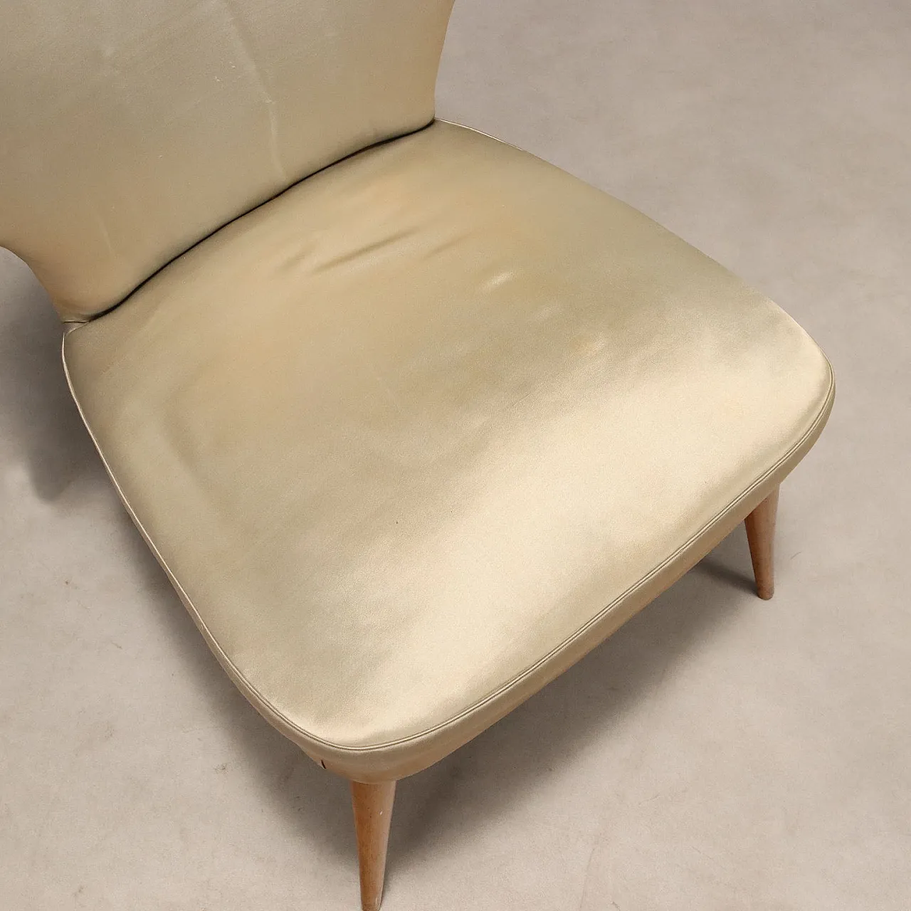 Pair of armchairs in beech wood, 1950s 8