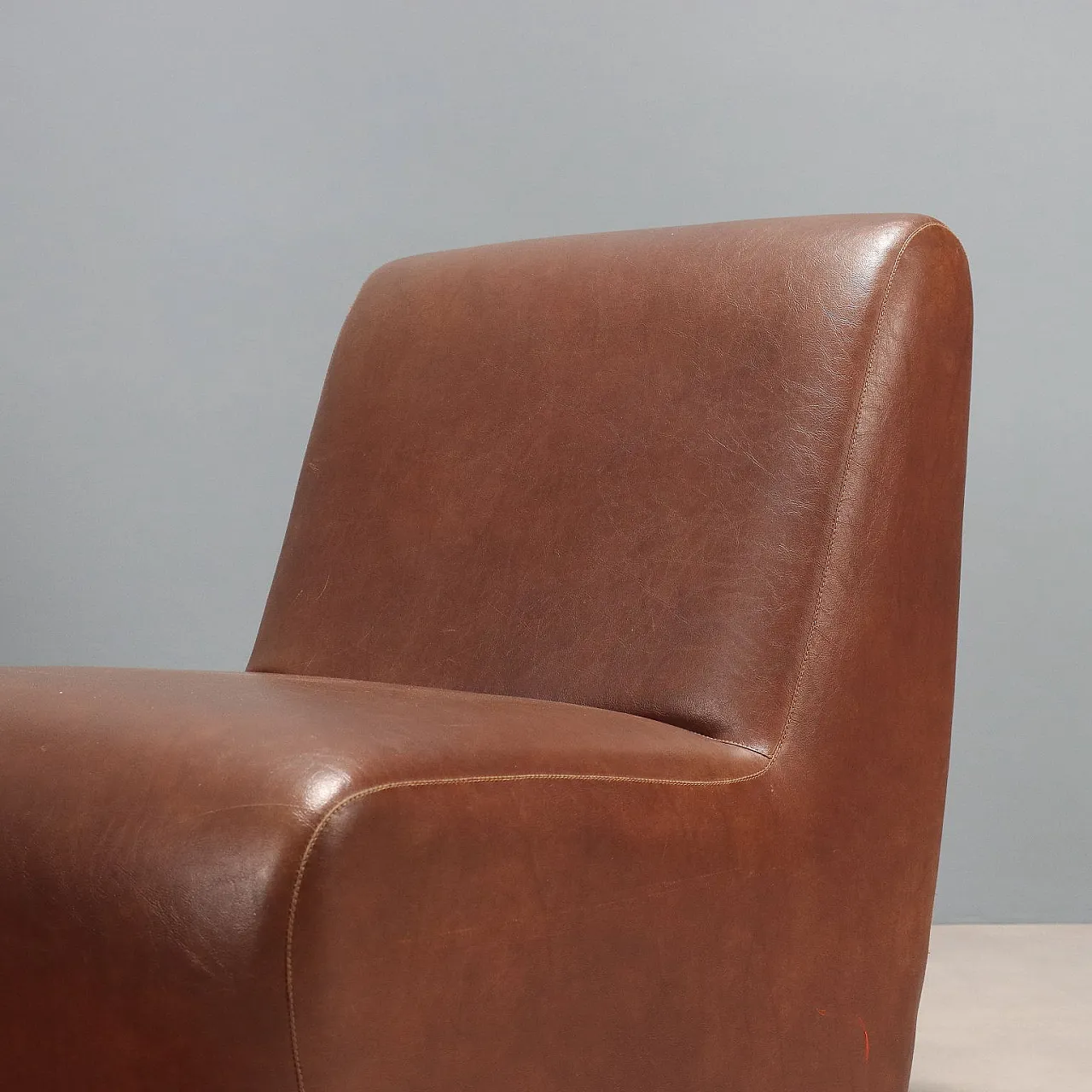 4 Modular seats in imitation leather, 1970s 5