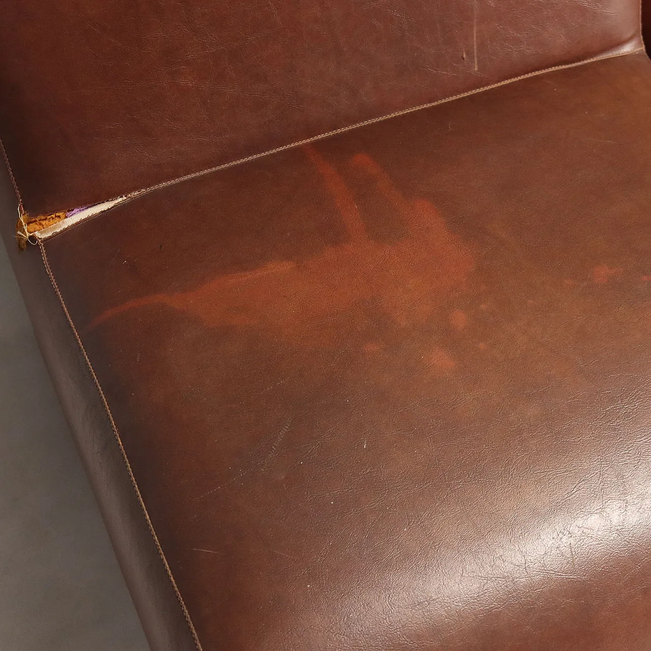 4 Modular seats in imitation leather, 1970s 8