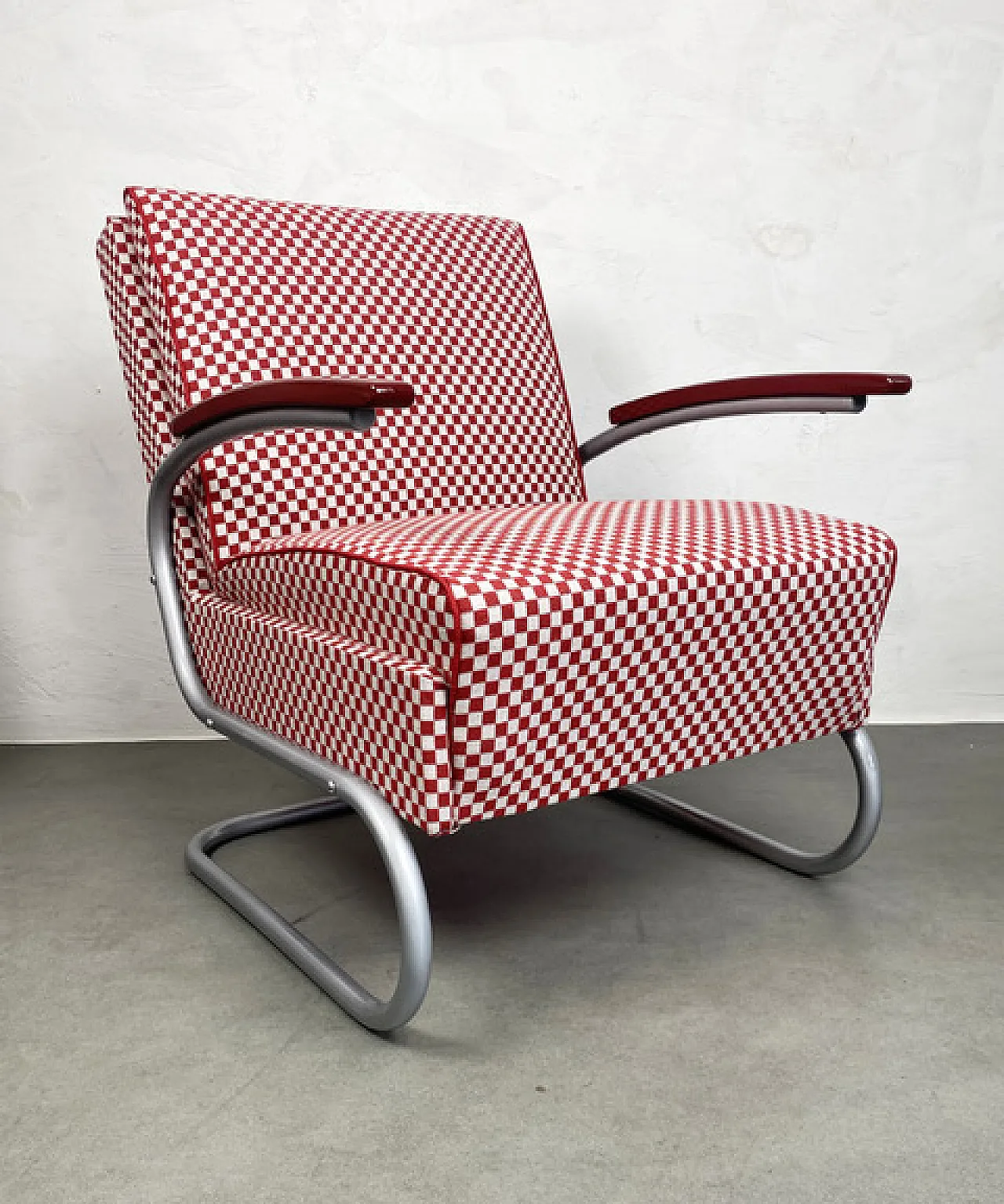 Thonet S-411 Armchair in Red & White, 1940s 1