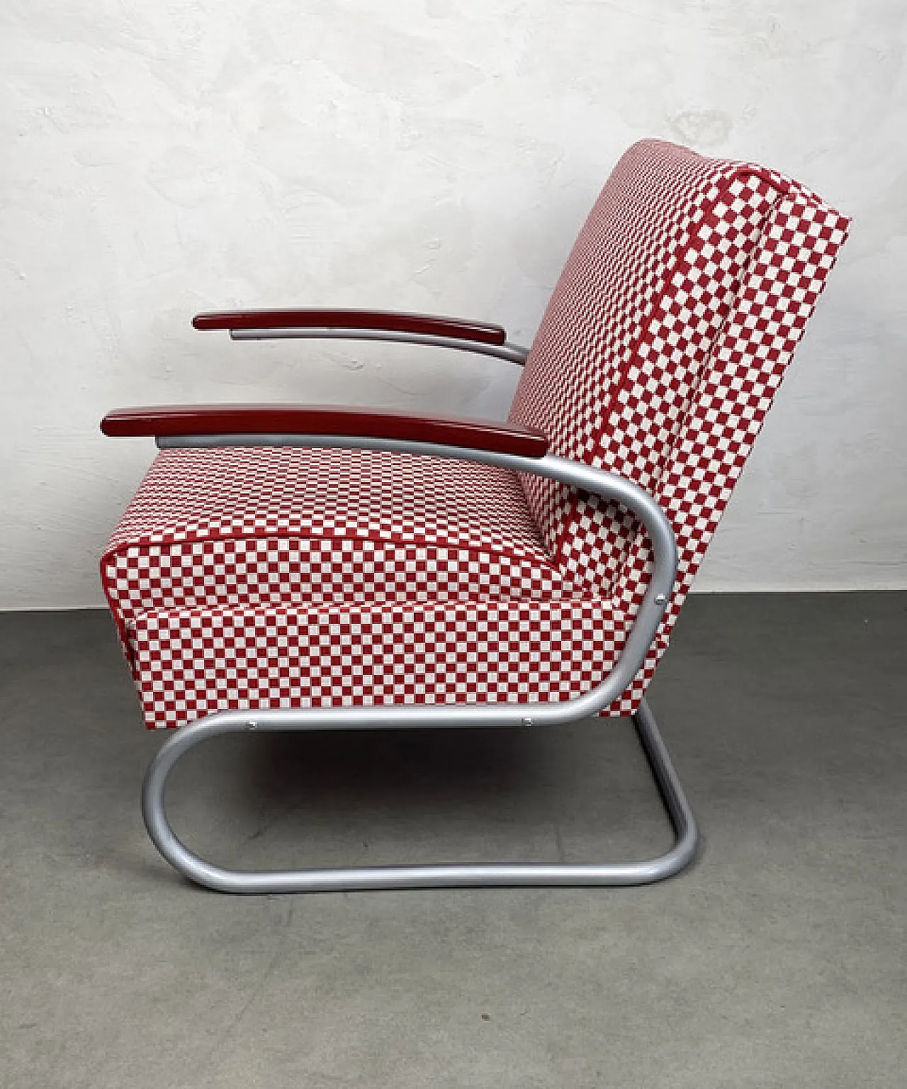 Thonet S-411 Armchair in Red & White, 1940s 7