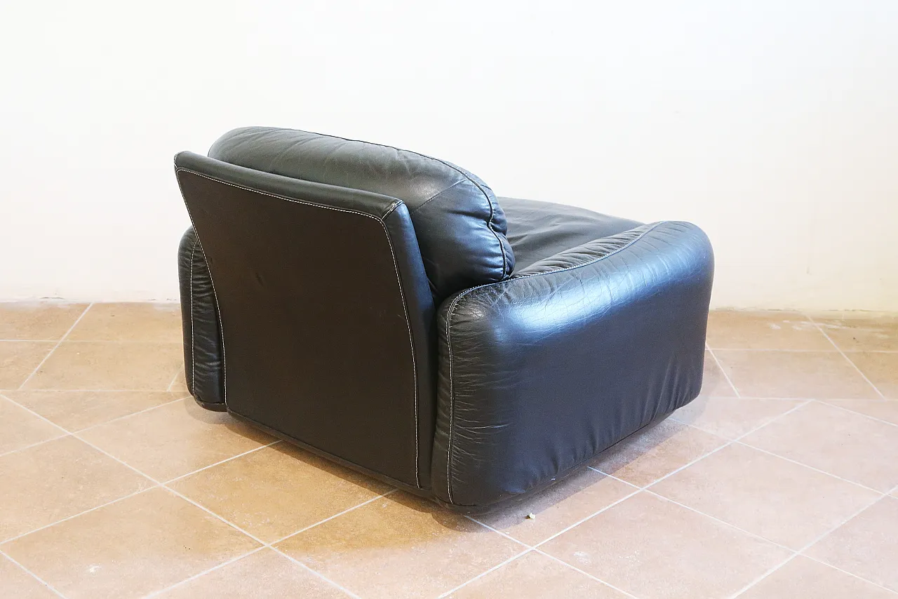 poltrona pelle nera Piumotto Busnelli Arrigo Arrigoni anni 70 10