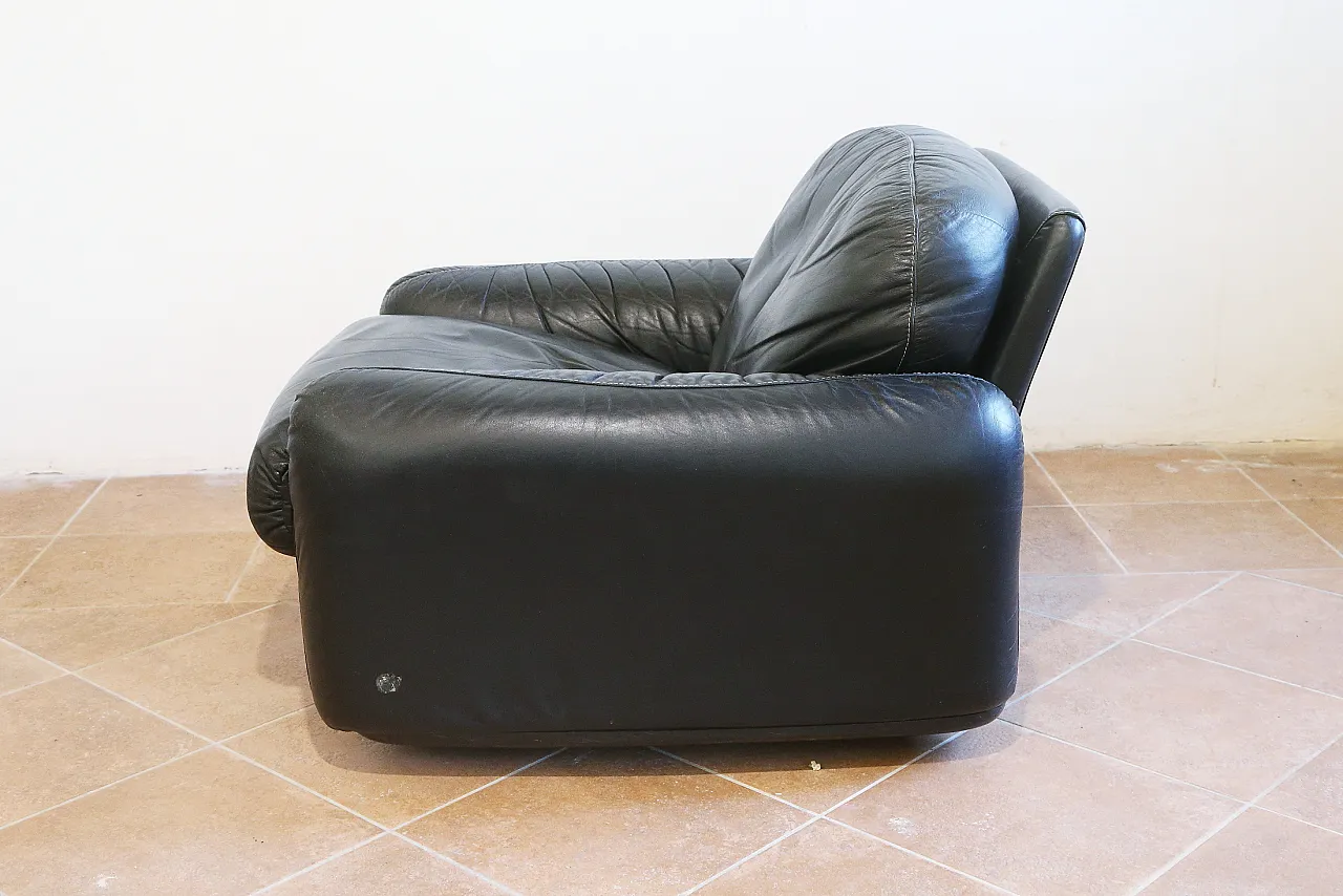 poltrona pelle nera Piumotto Busnelli Arrigo Arrigoni anni 70 14