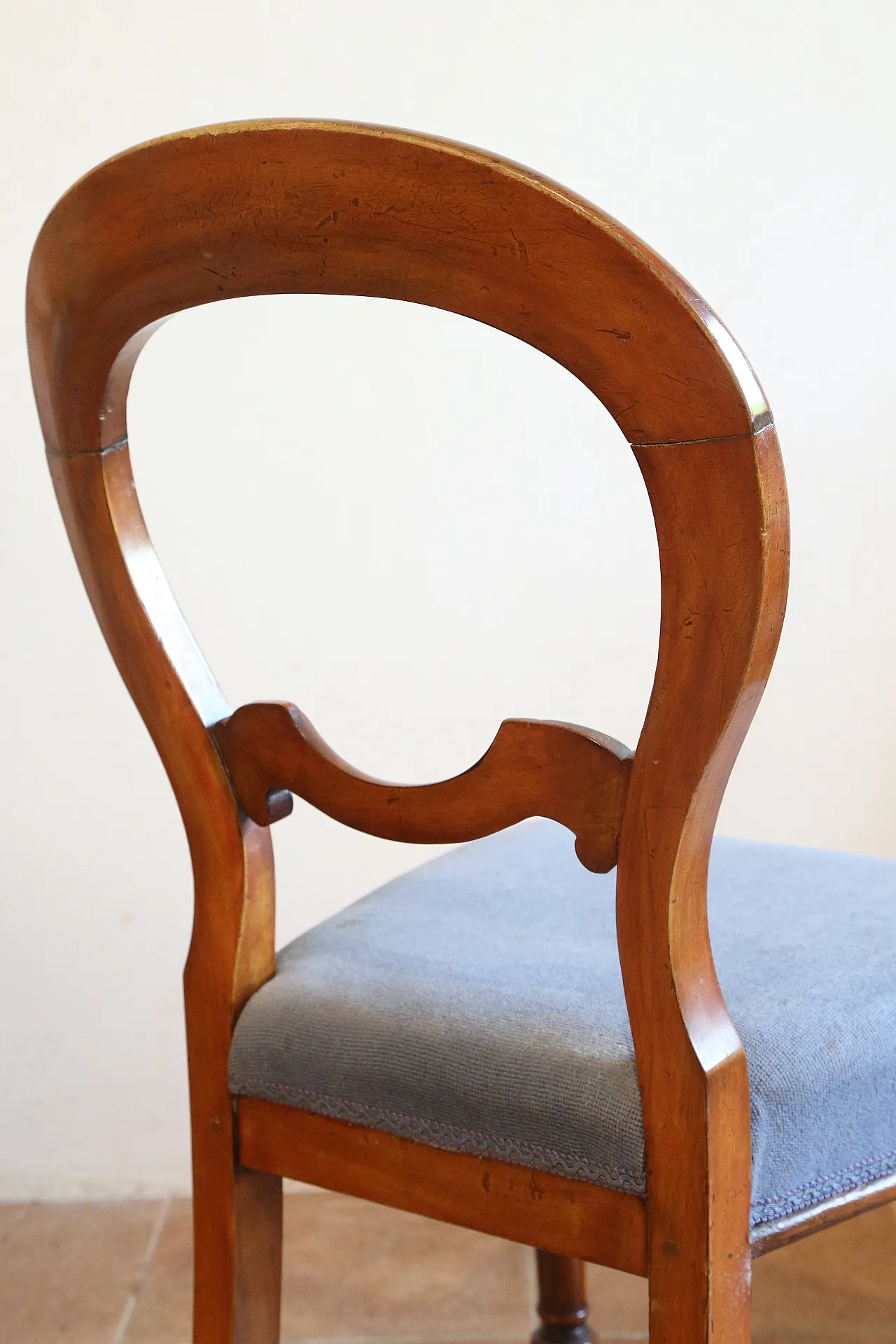 6 sedie vittoriane inglesi legno noce schienale mongolfiera, '800 20