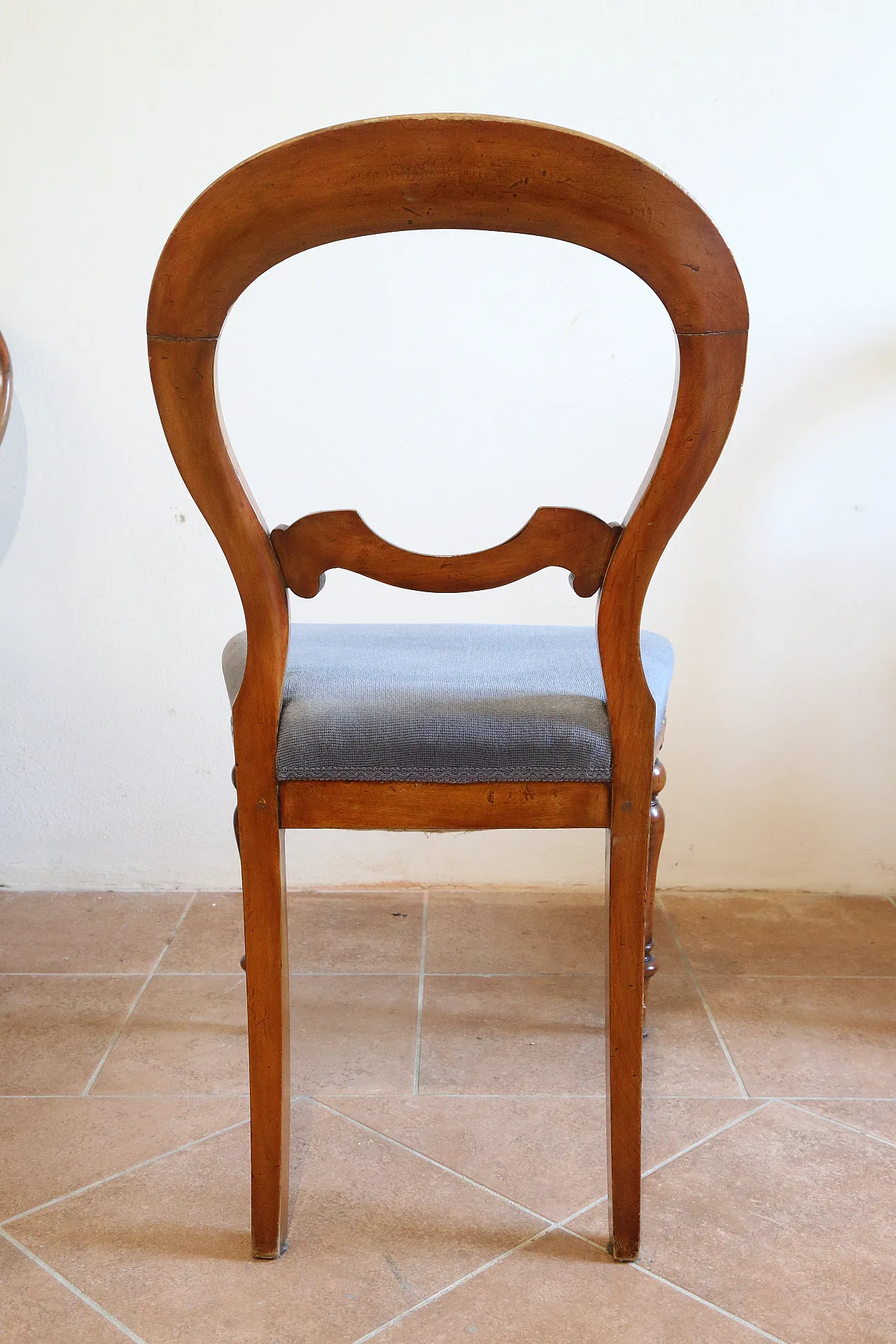 6 sedie vittoriane inglesi legno noce schienale mongolfiera, '800 21