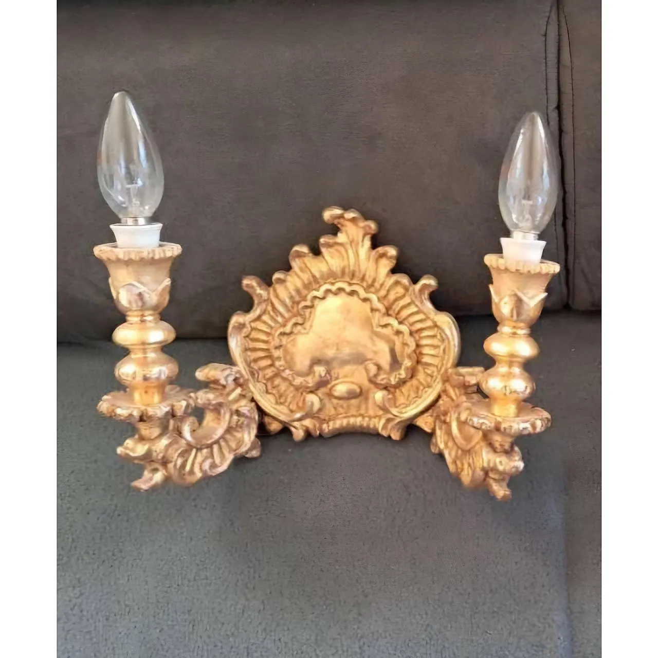 Pair of Baroque Revival Giltwood Wall Sconces, c.1900 4