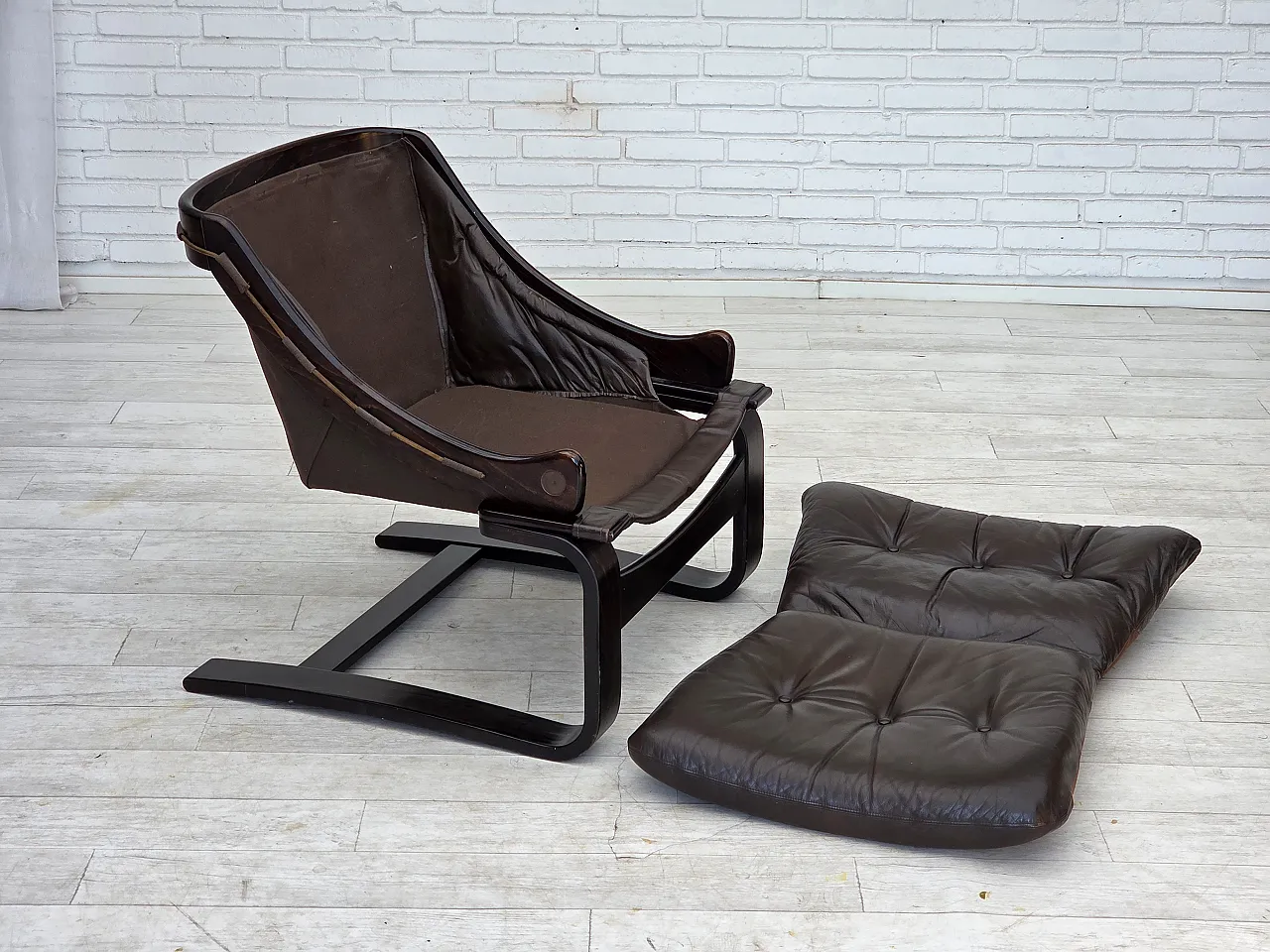 Anni '70, design svedese di Åke Fribytter, poltrona, mobili in pelle. 6