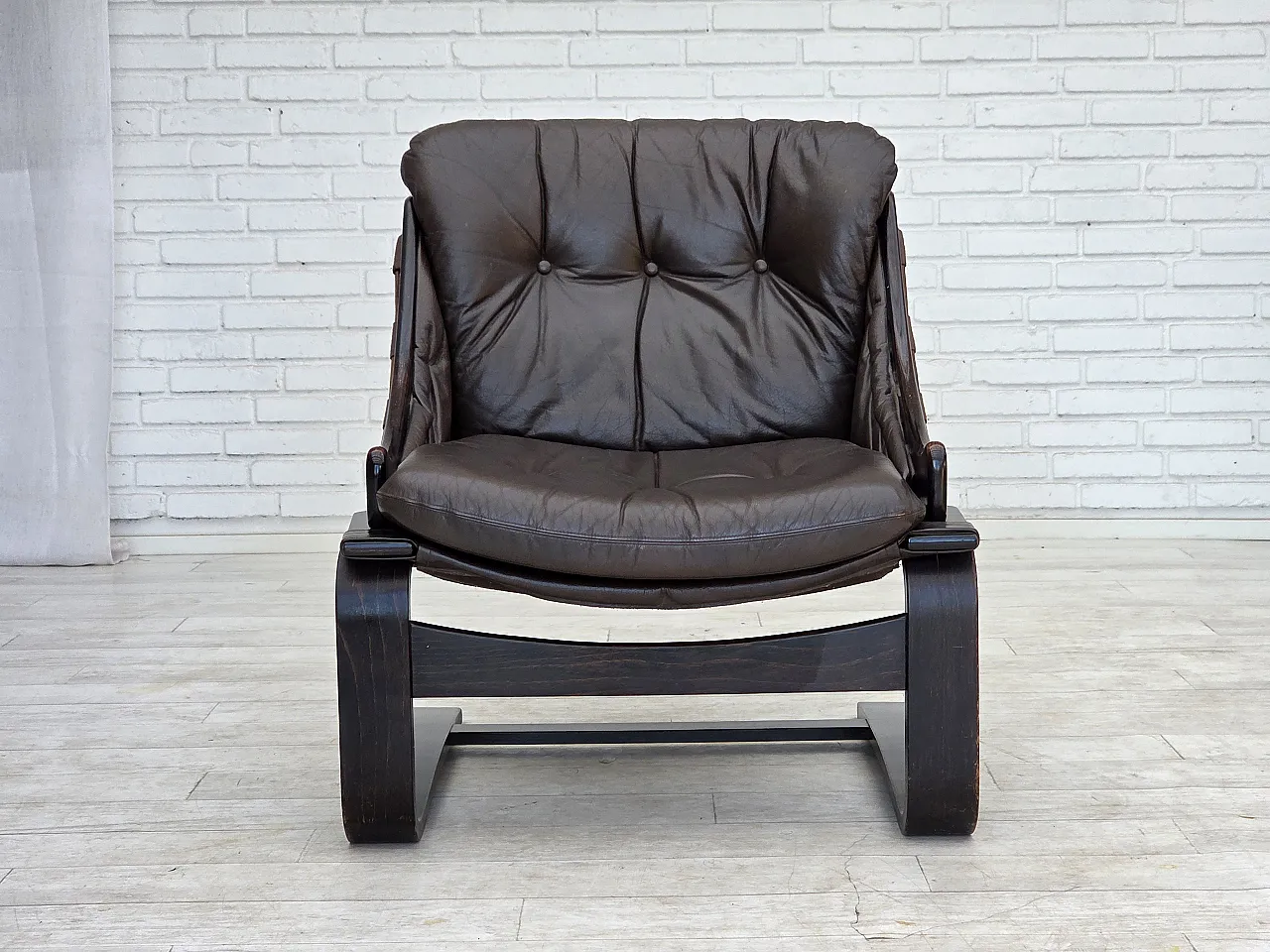 Anni '70, design svedese di Åke Fribytter, poltrona, mobili in pelle. 7
