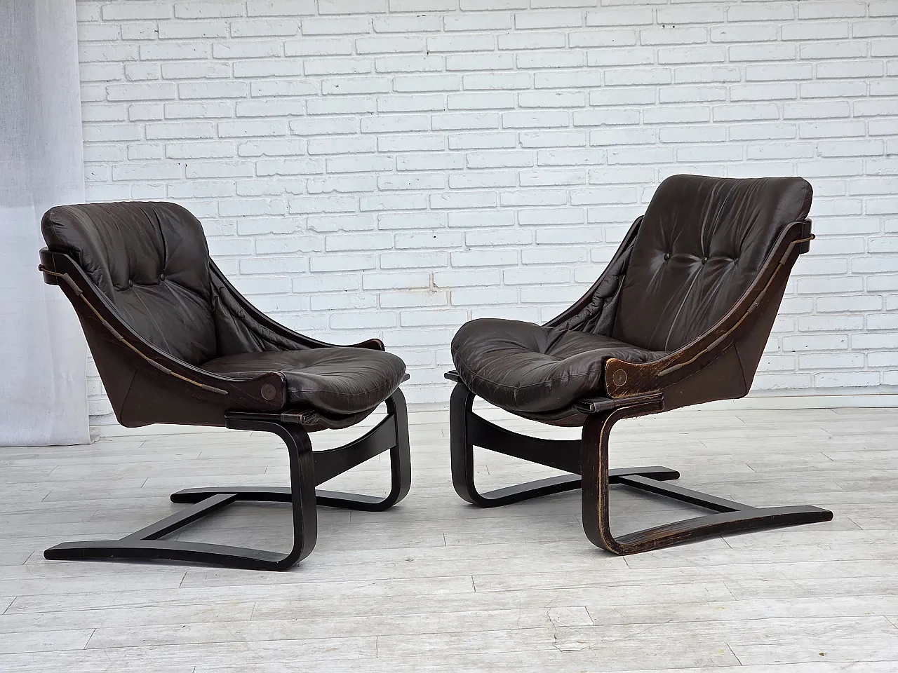 Anni '70, design svedese di Åke Fribytter, poltrona, mobili in pelle. 17