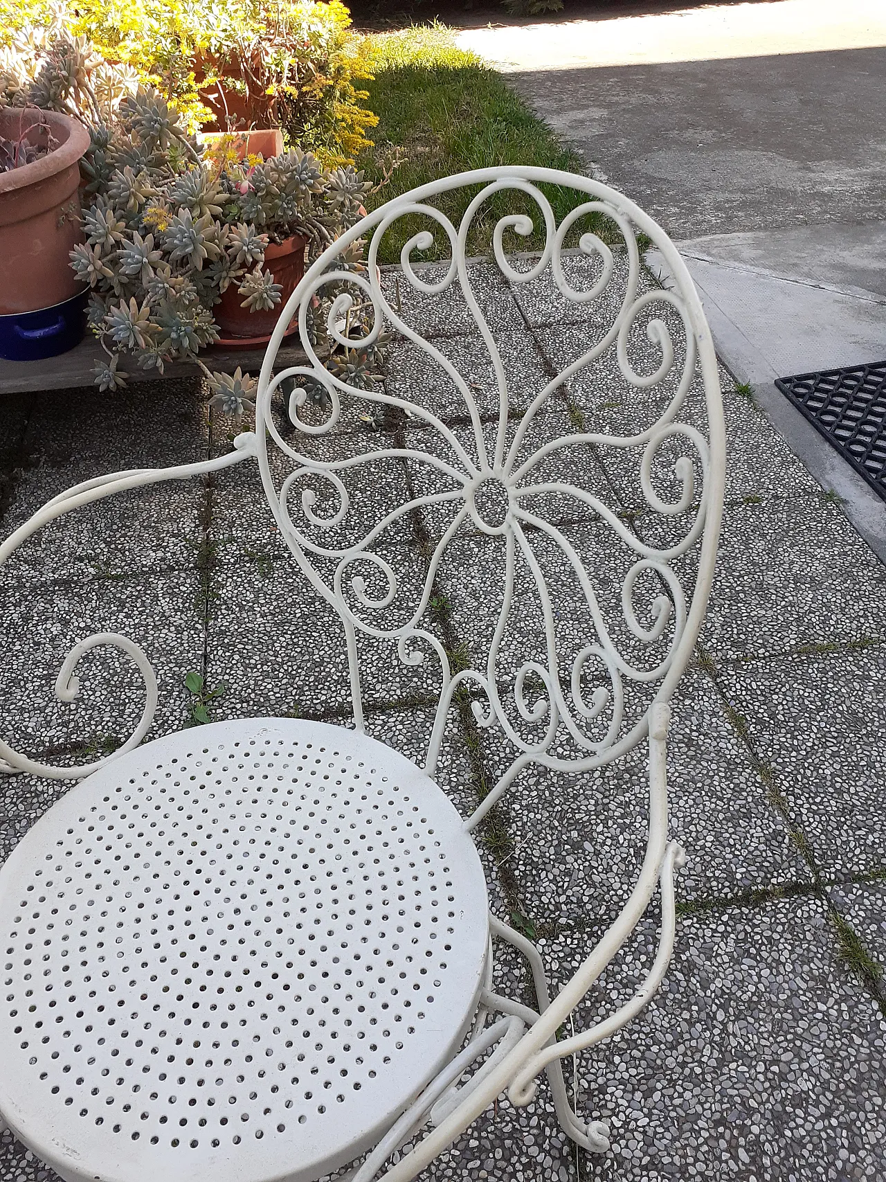 Tavolo da giardino in ferro con 4 sedie, anni '60 7