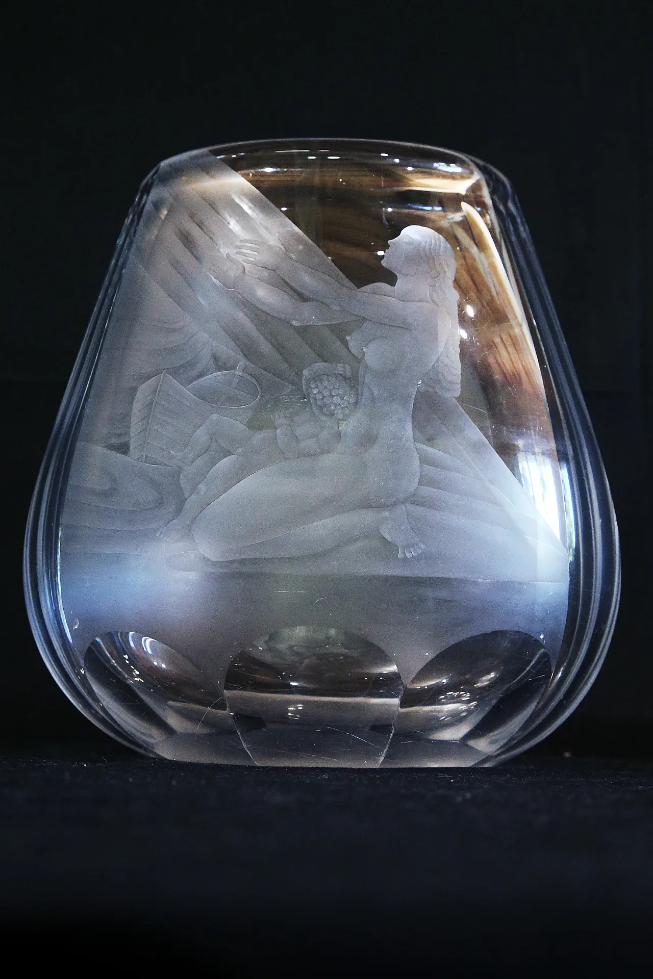 Orrefors glasbruk Simon Gate vaso cristallo inciso maternità nudo 7