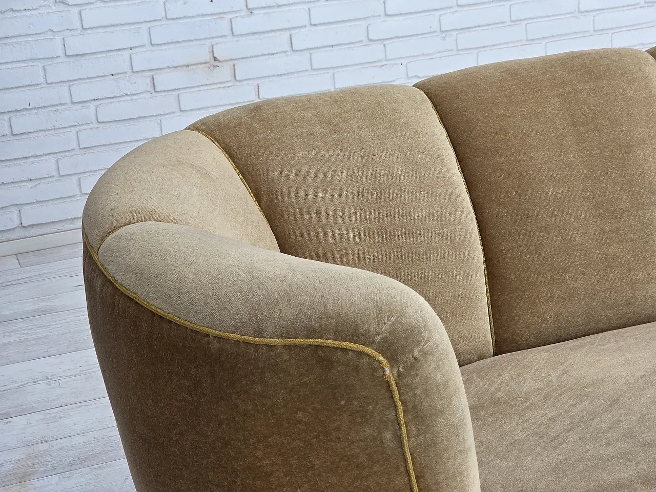1960s, Danish "Banana" 2-seater sofa, furniture velour, oak wood. 4