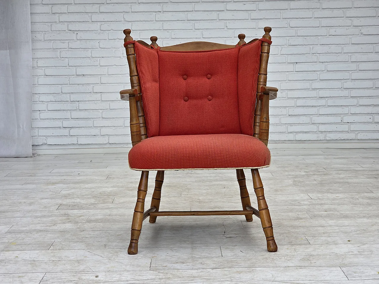 Anni '60, poltrona scandinava, mobili in lana rossa, legno di faggio. 4
