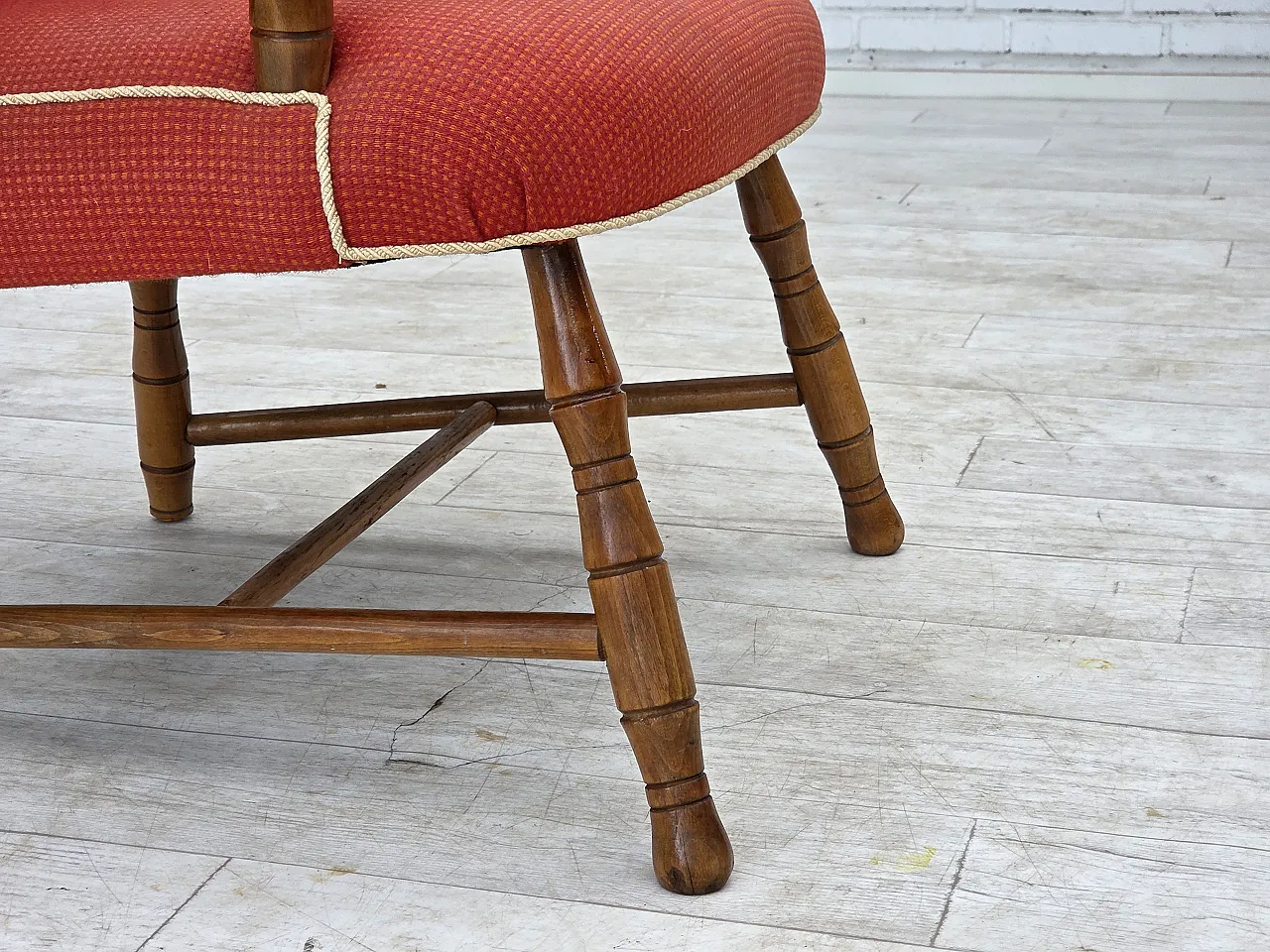 Anni '60, poltrona scandinava, mobili in lana rossa, legno di faggio. 6