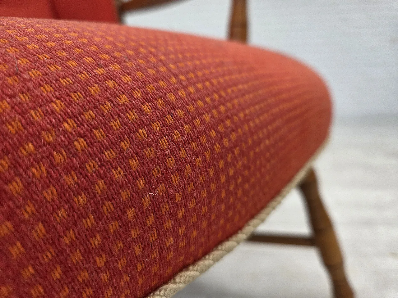 Anni '60, poltrona scandinava, mobili in lana rossa, legno di faggio. 12