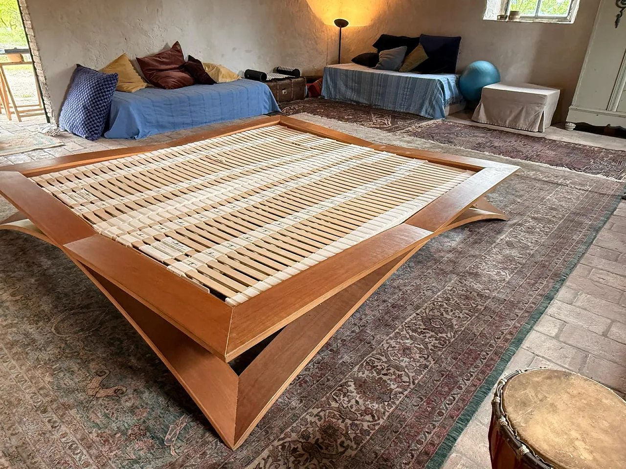 Cinius 'Loto' Bed Frame in Beech and Cherry Wood 2