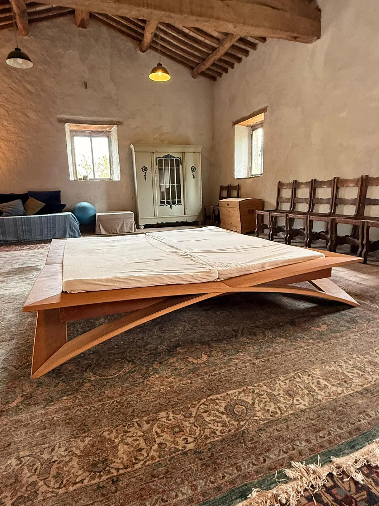 Cinius 'Loto' Bed Frame in Beech and Cherry Wood 3
