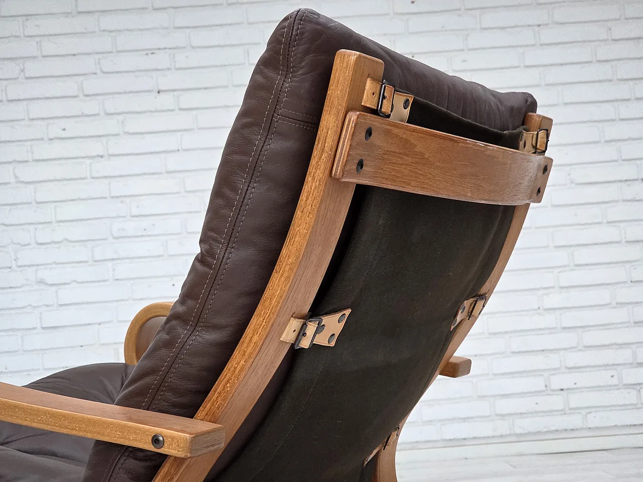 Anni '70, poltrona danese Komfort, pelle d'arredo, legno curvato. 17