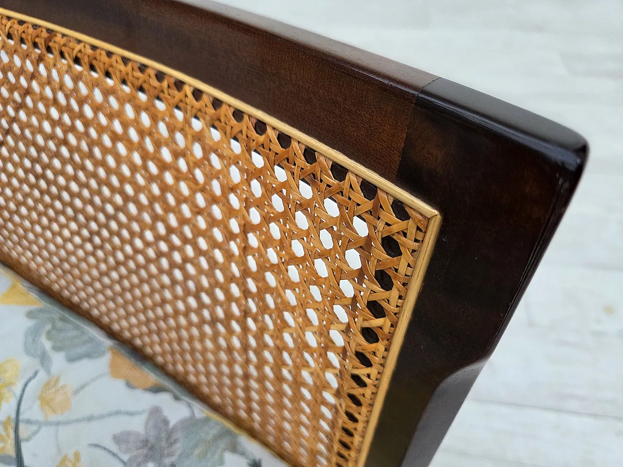 Anni '70, design danese di Illum Wikkelsø, poltrona modello "Plexus". 4